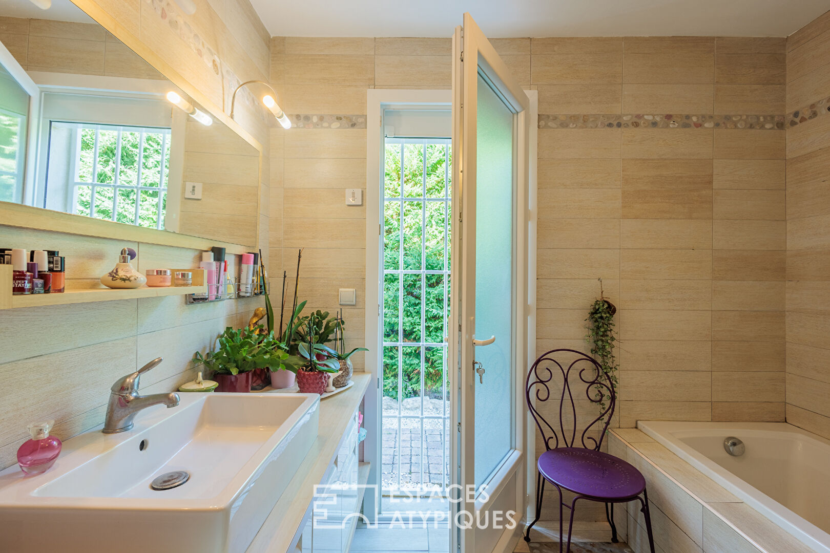 Maison familiale avec 5 chambres, jardin, sans vis à vis