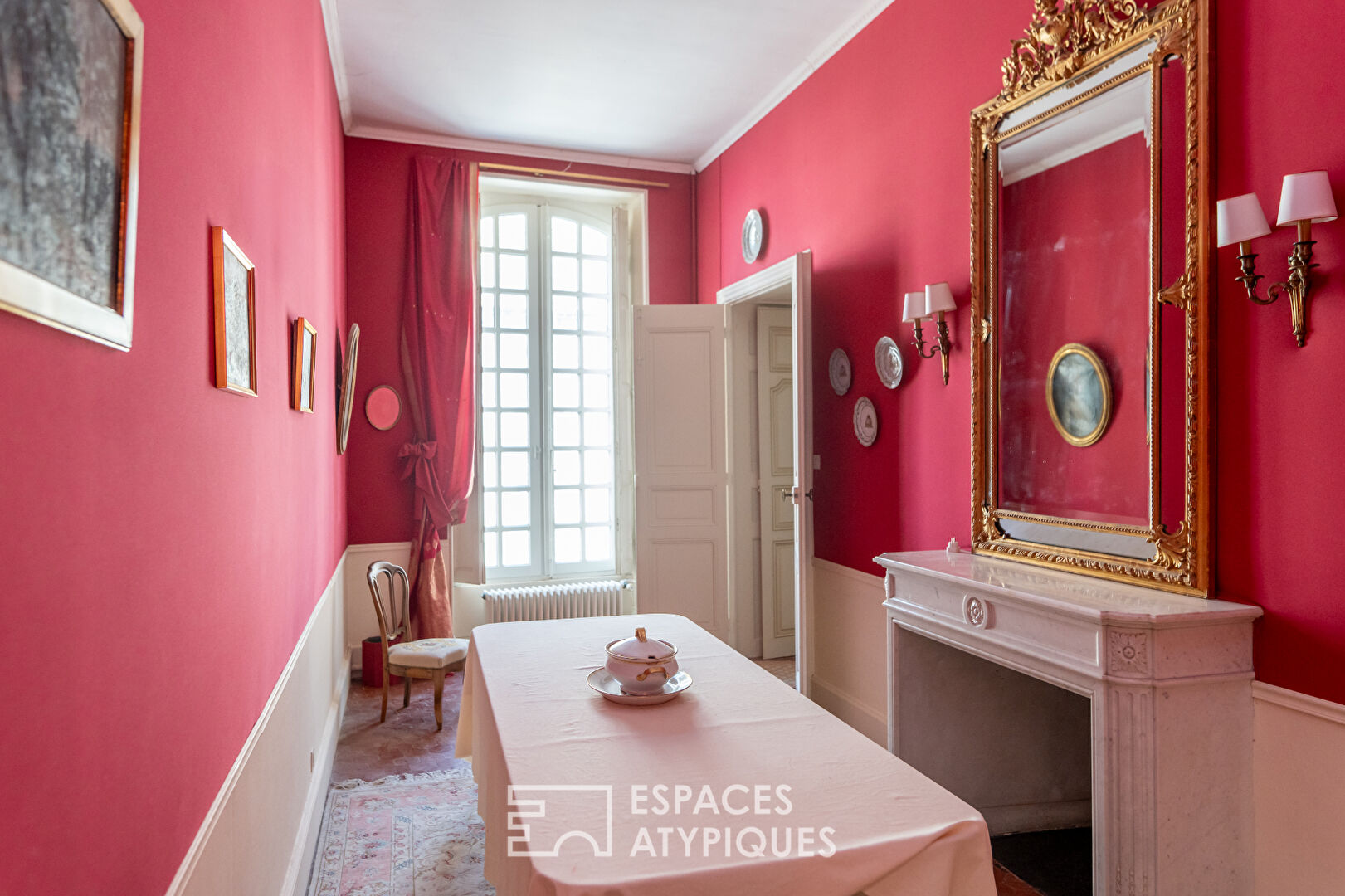 Hôtel particulier à Bourg-Saint-Andéol en Ardèche