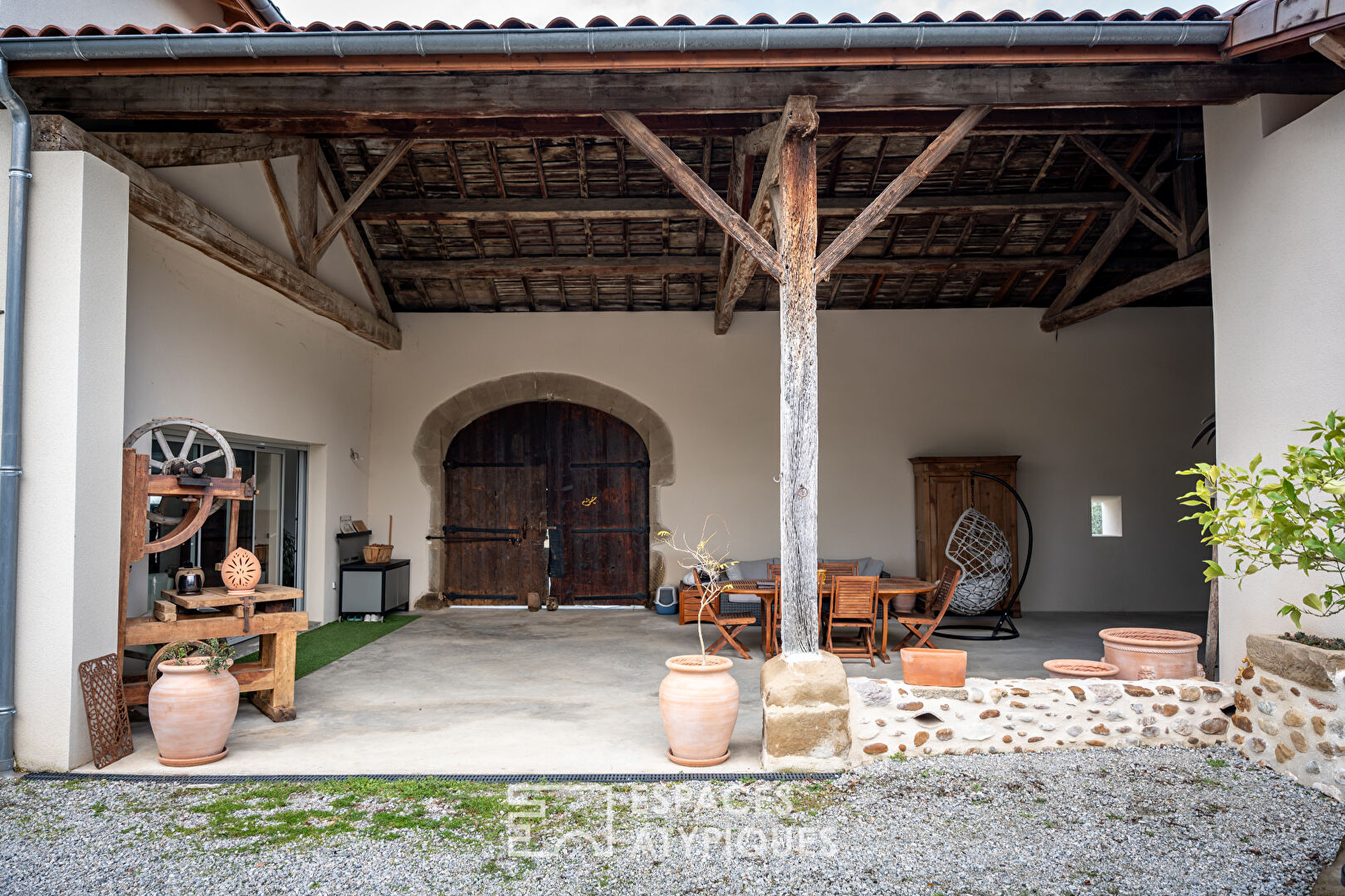 Ferme rénovée avec vue dégagée sur l&rsquo;Ardèche