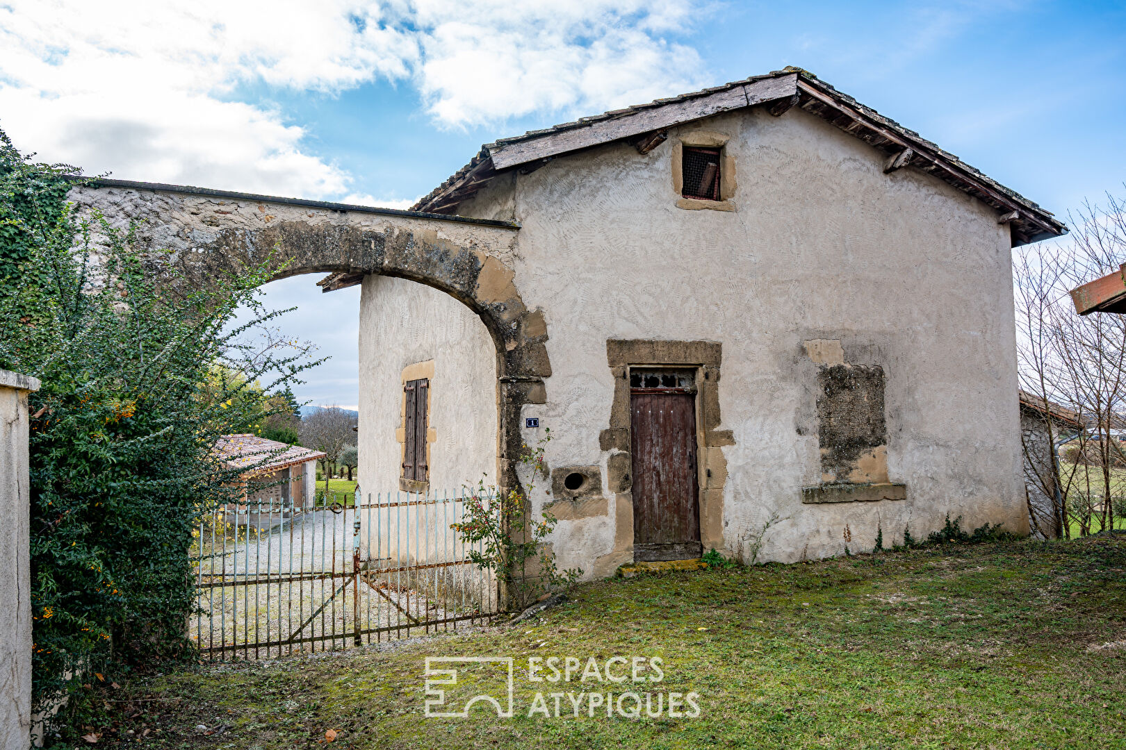 Ferme rénovée avec vue dégagée sur l&rsquo;Ardèche