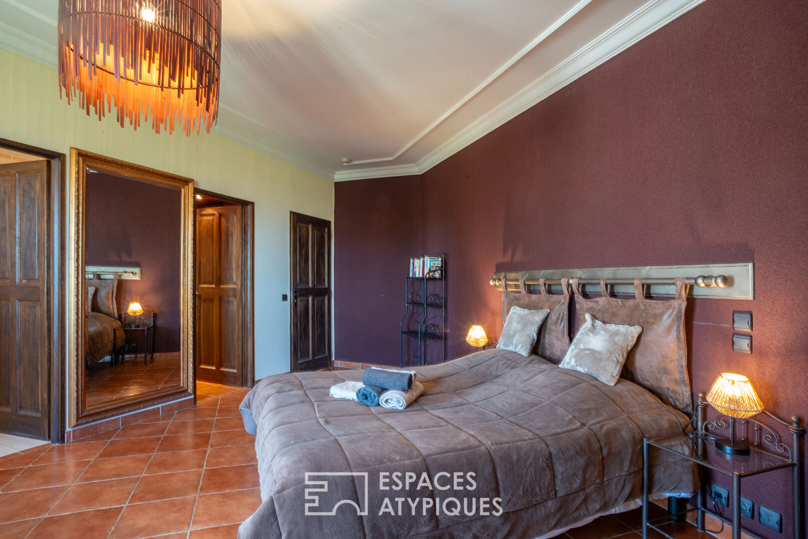 Villa de charme  d’inspiration provençale avec son incomparable panorama sur les monts d’Ardèche