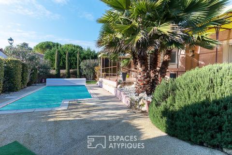 Montélimar, a sought-after neighborhood – Villa with a pool, studio, and high-end amenities