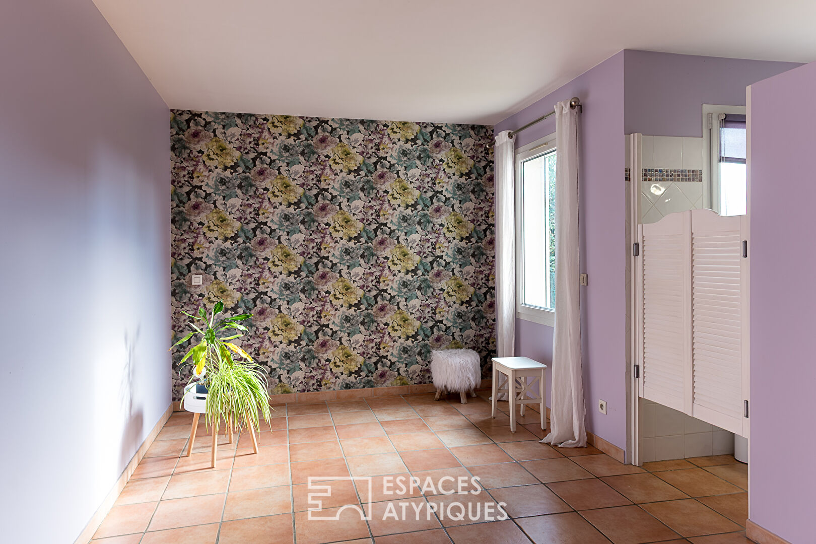 Maison familiale contemporaine avec piscine et studio indépendant