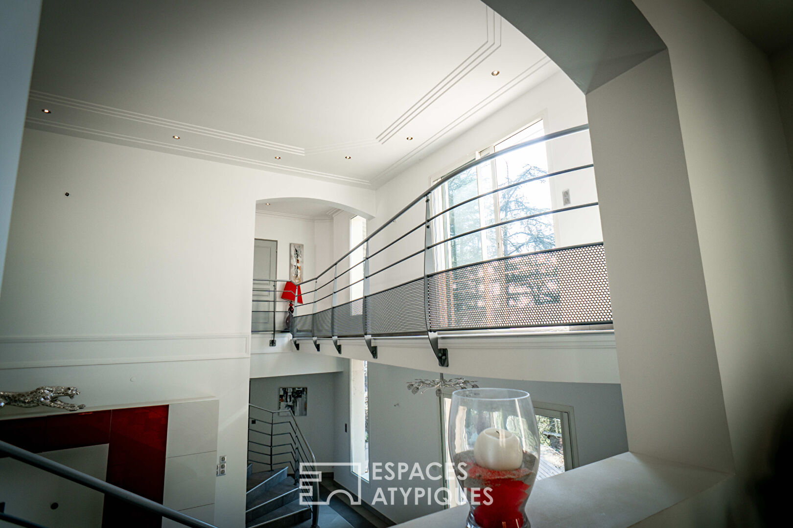 Villa contemporaine avec vue Rhône en Drôme du Nord