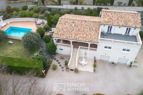 Belvédère contemporain et horizon Vercors