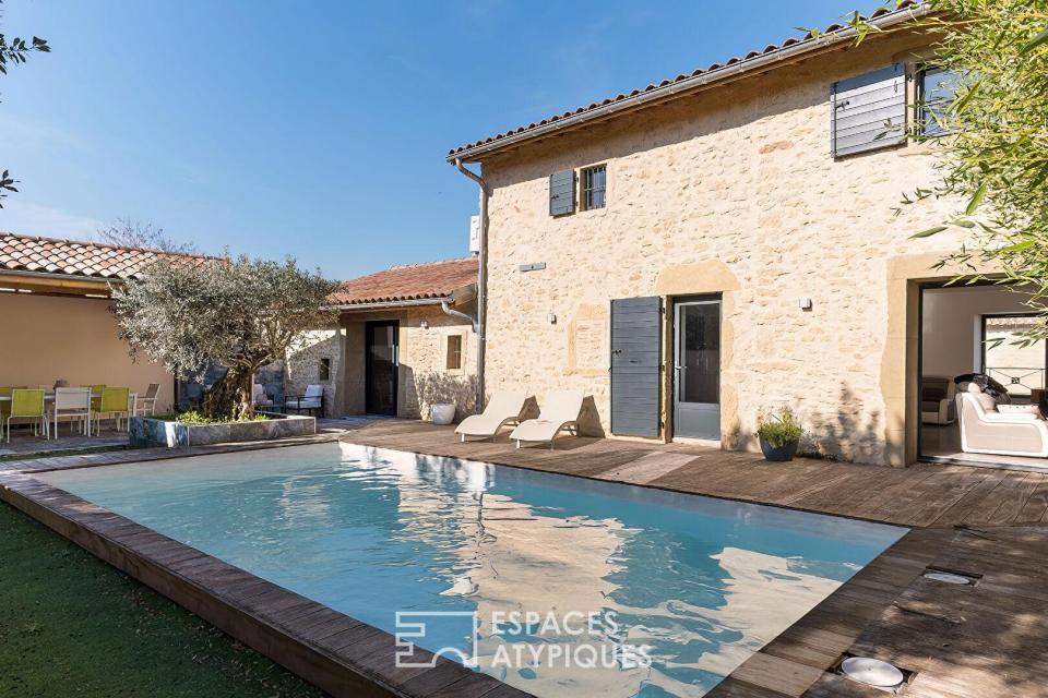 Écrin contemporain sur les remparts d'Étoile-sur-Rhône