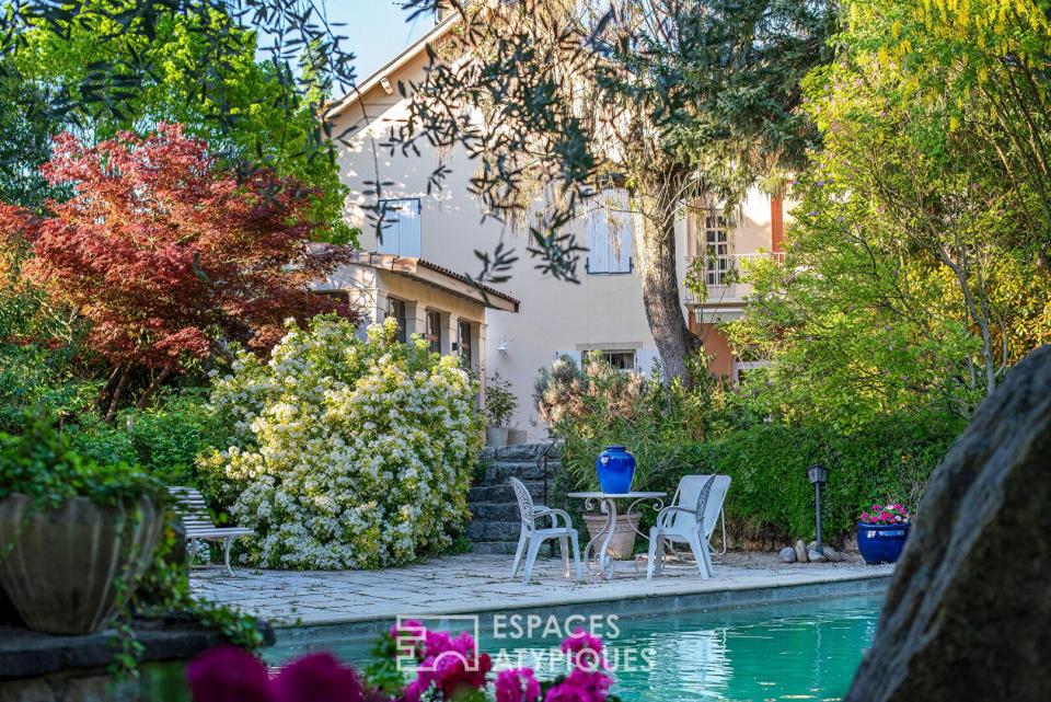 Maison de caractère avec jardin paysagé et atelier orangerie - Crest