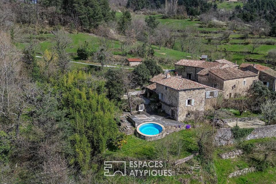 Maison de caractère rénovée avec vue nature et fort potentiel