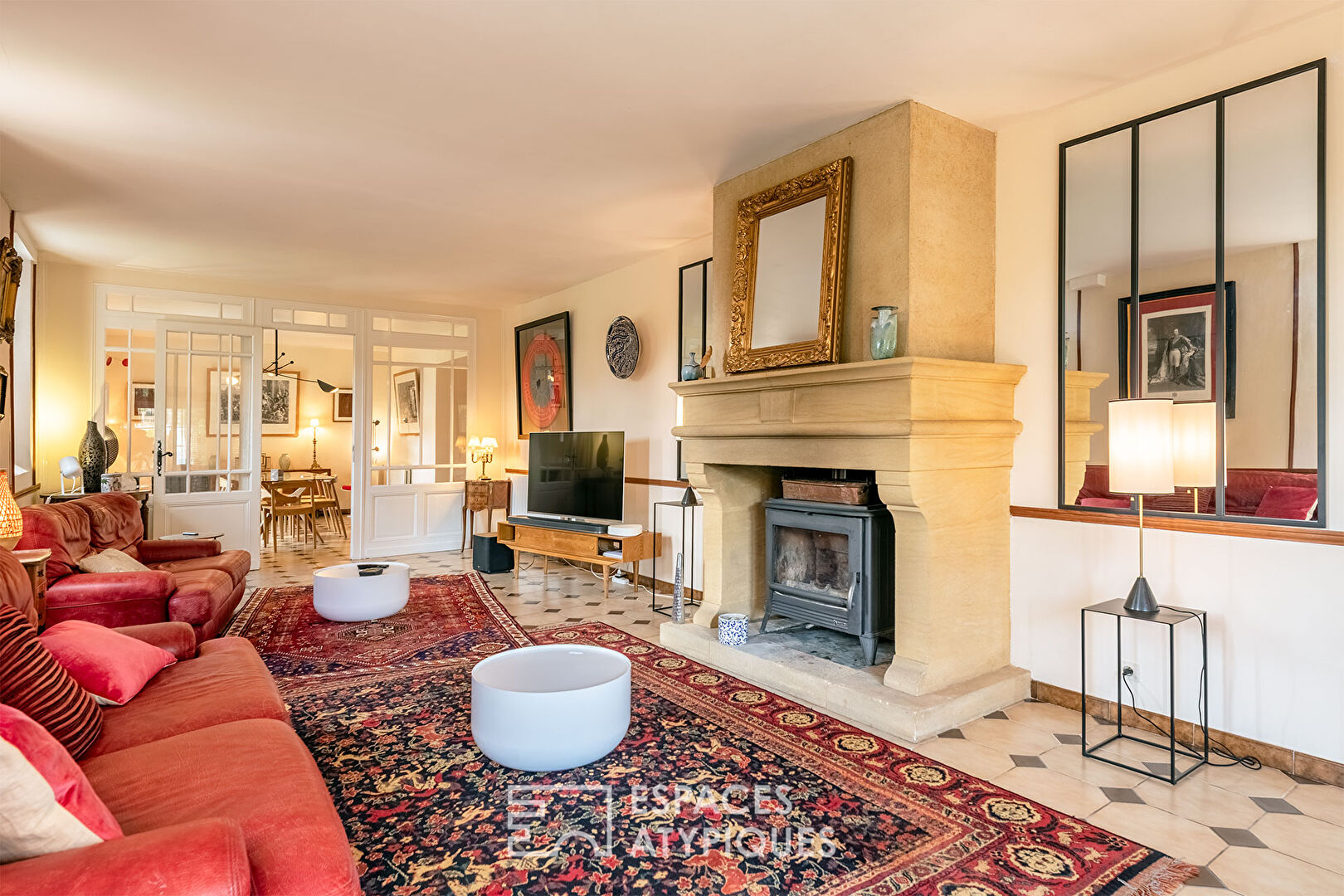 A charming setting in the heart of the village of Trémolat