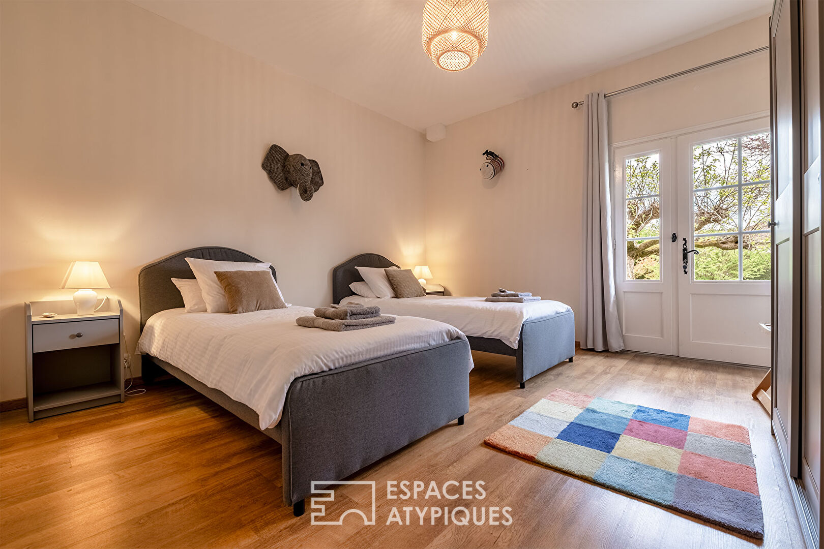 A charming setting in the heart of the village of Trémolat