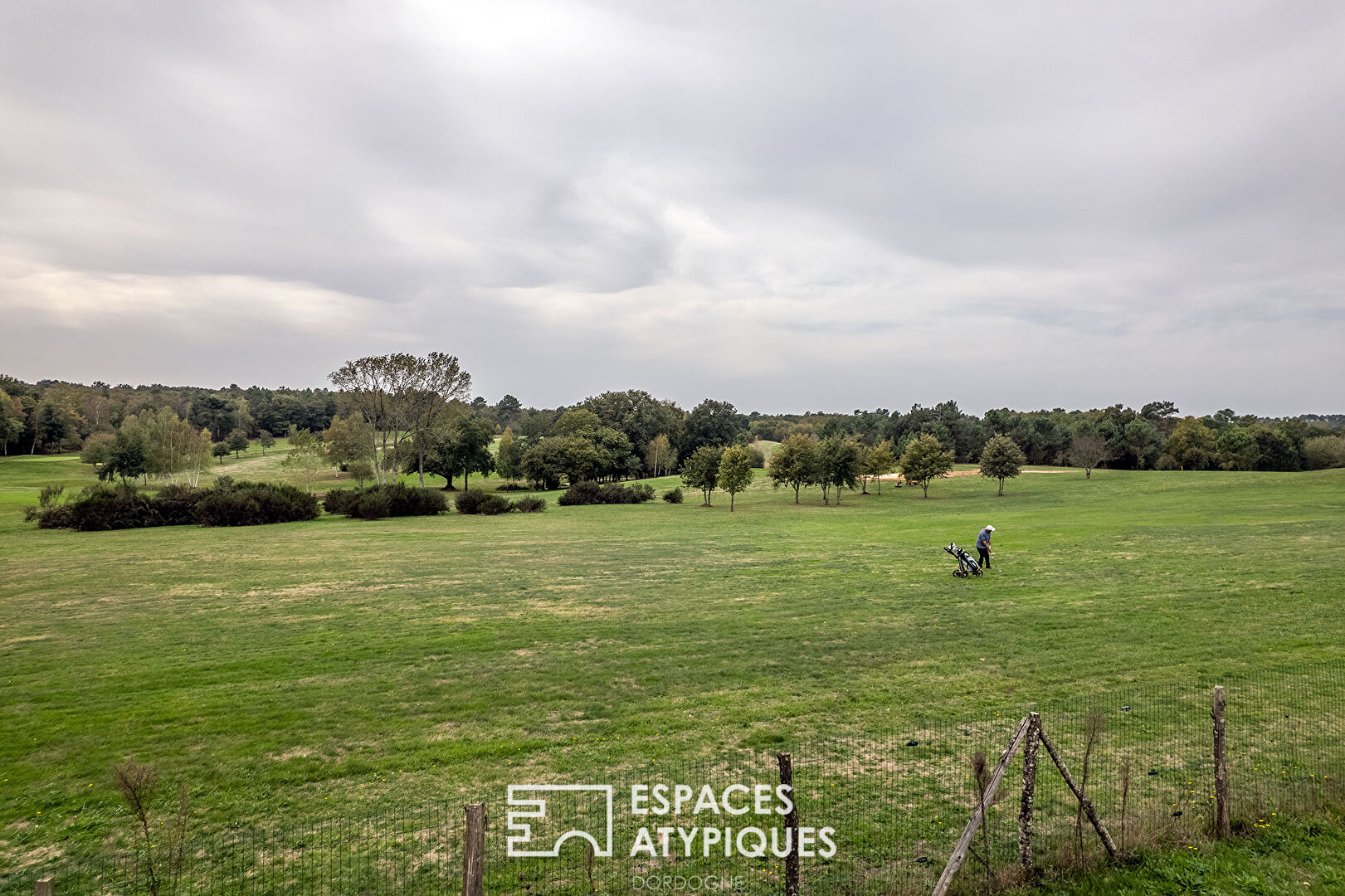 Résidence secondaire ou investissement locatif au coeur du golf de la Marterie…