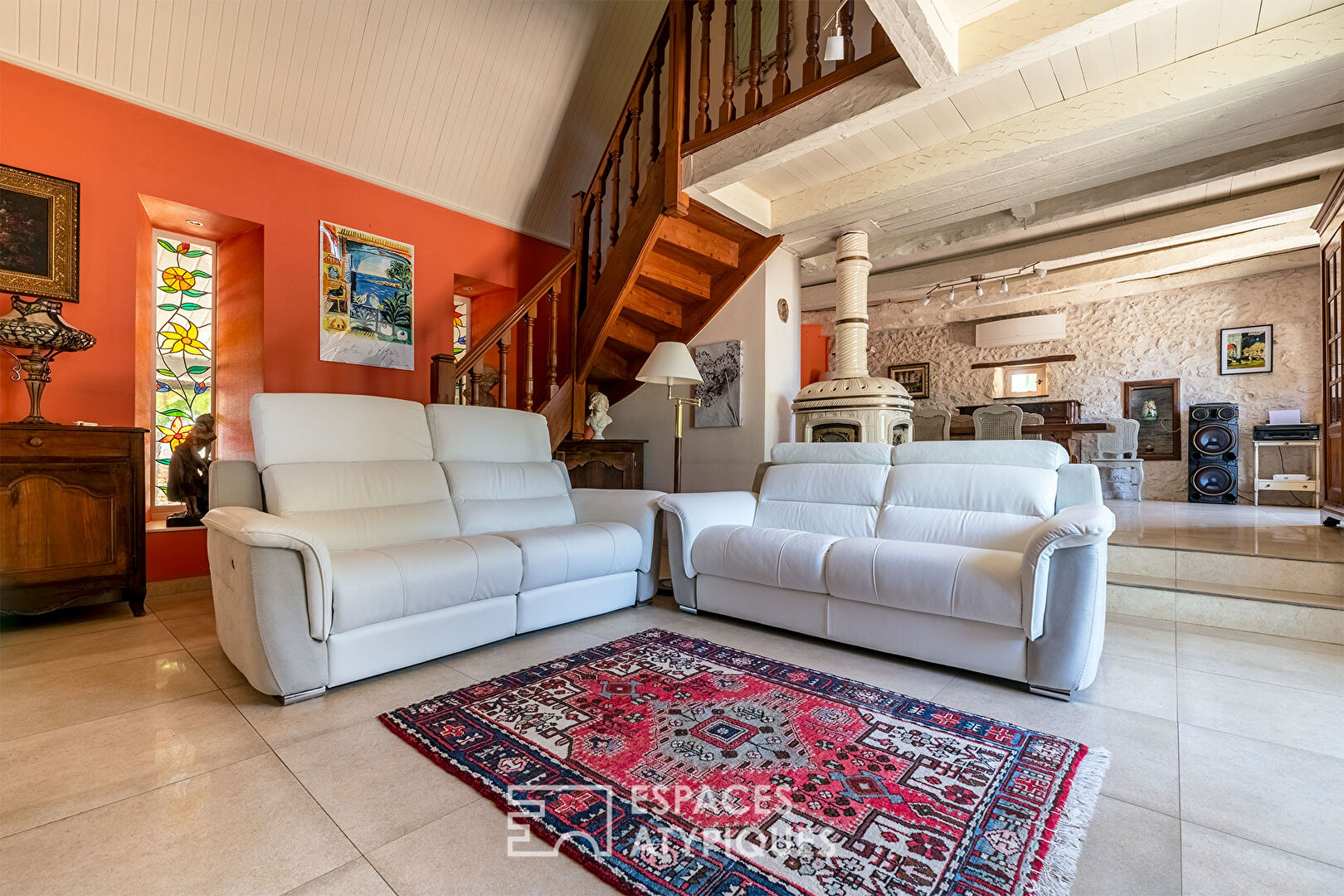 Charming Perigord house at the gateway to a pretty country house
