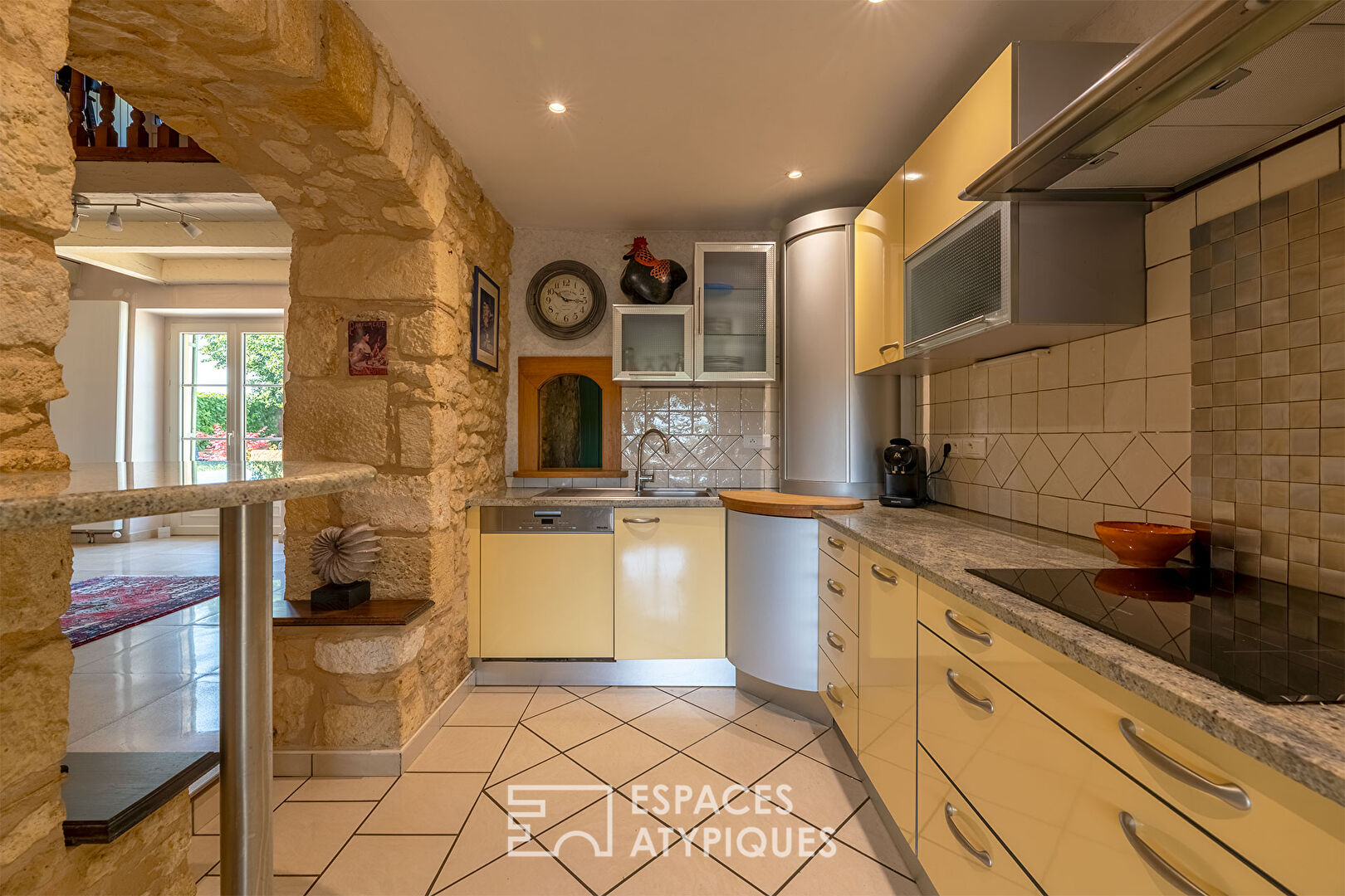 Charming Perigord house at the gateway to a pretty country house