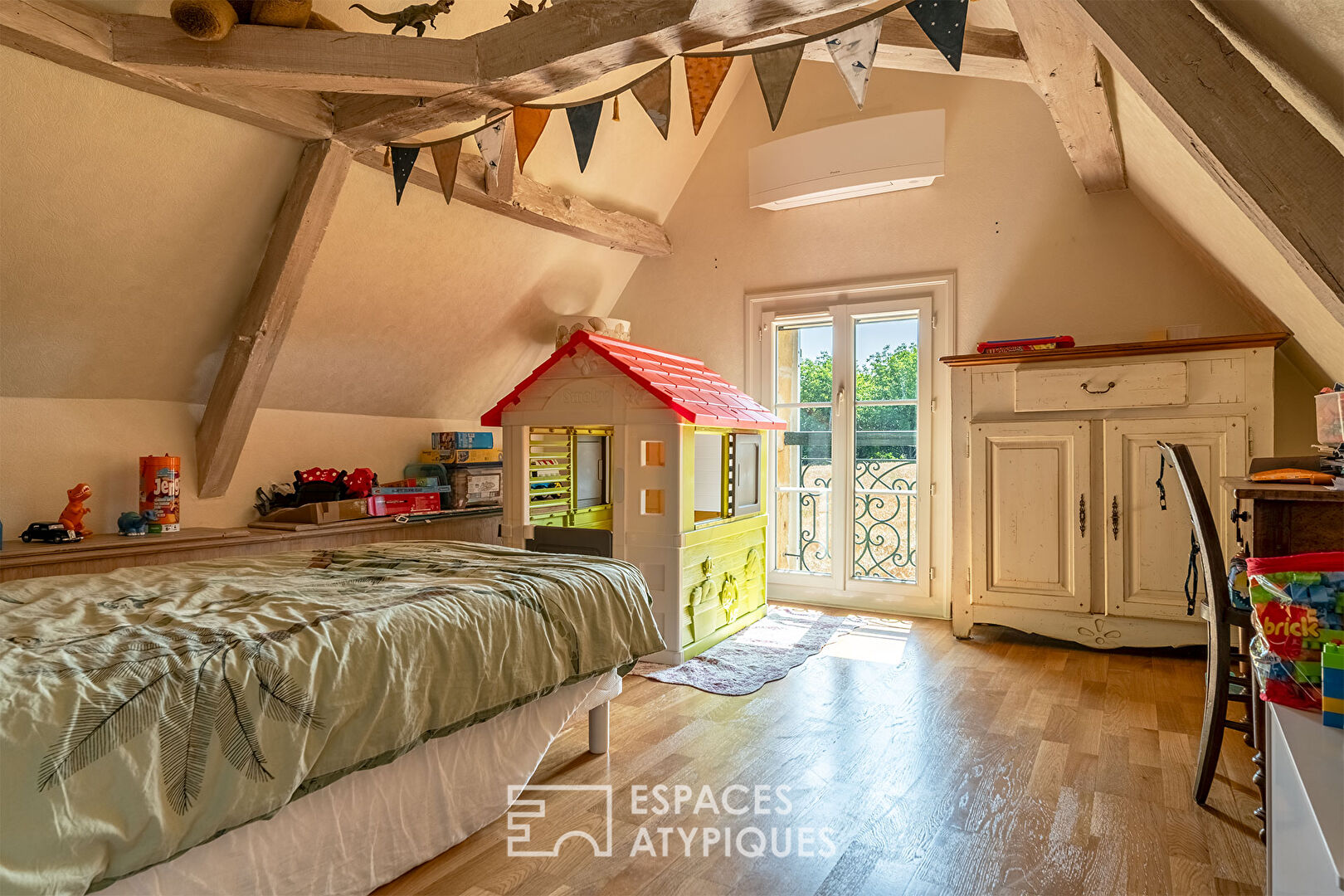 Charming Perigord house at the gateway to a pretty country house