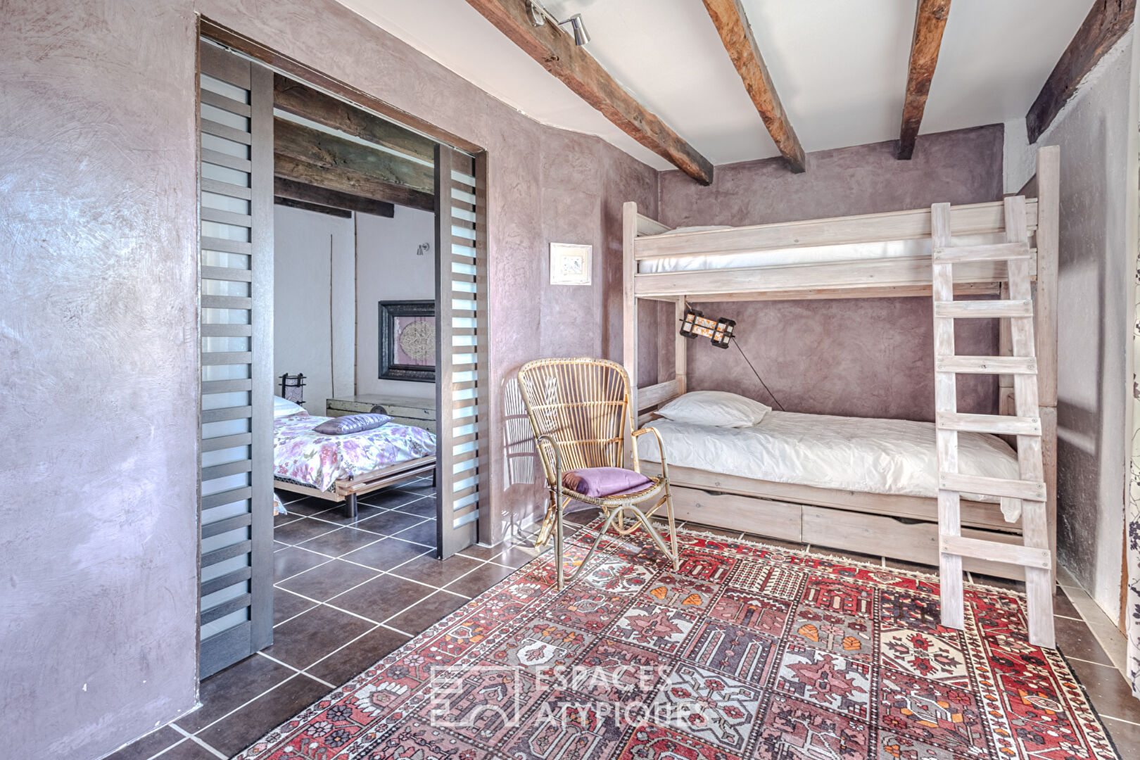 Maisons écologiques au coeur de la nature, authentique havre de paix