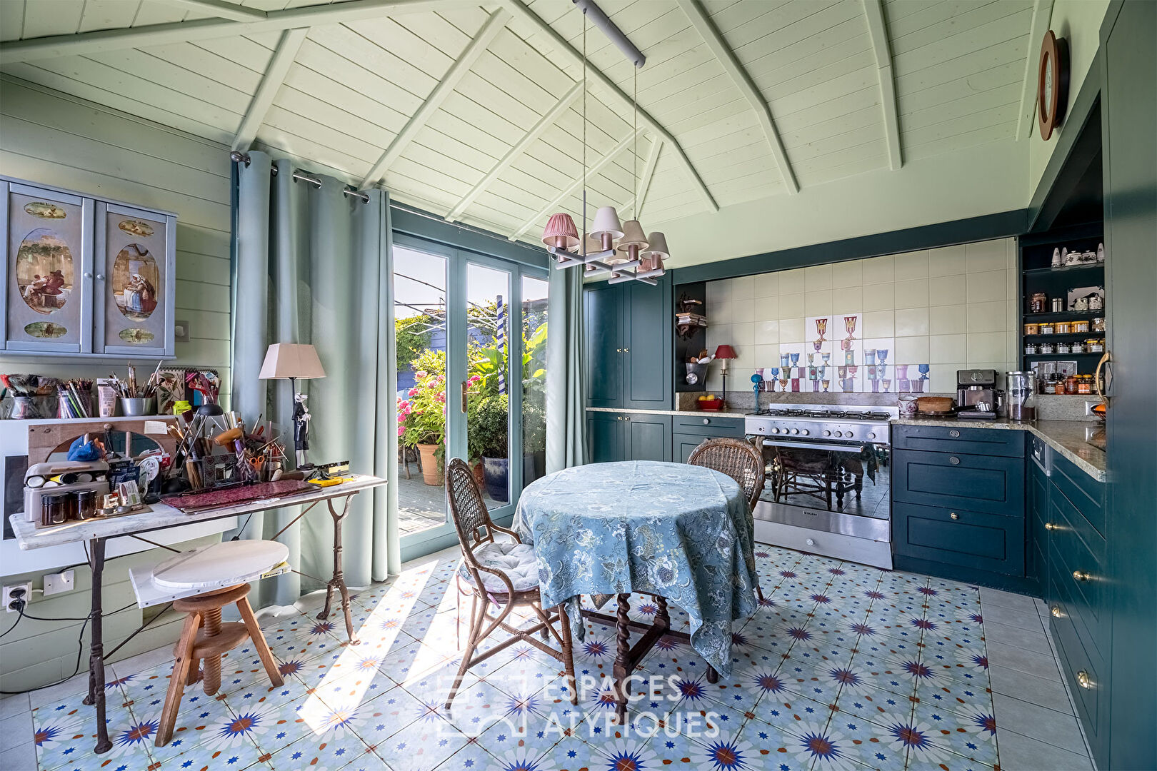 Charmante maison de ville, sa piscine privée sur son toit terrasse au coeur de Bergerac