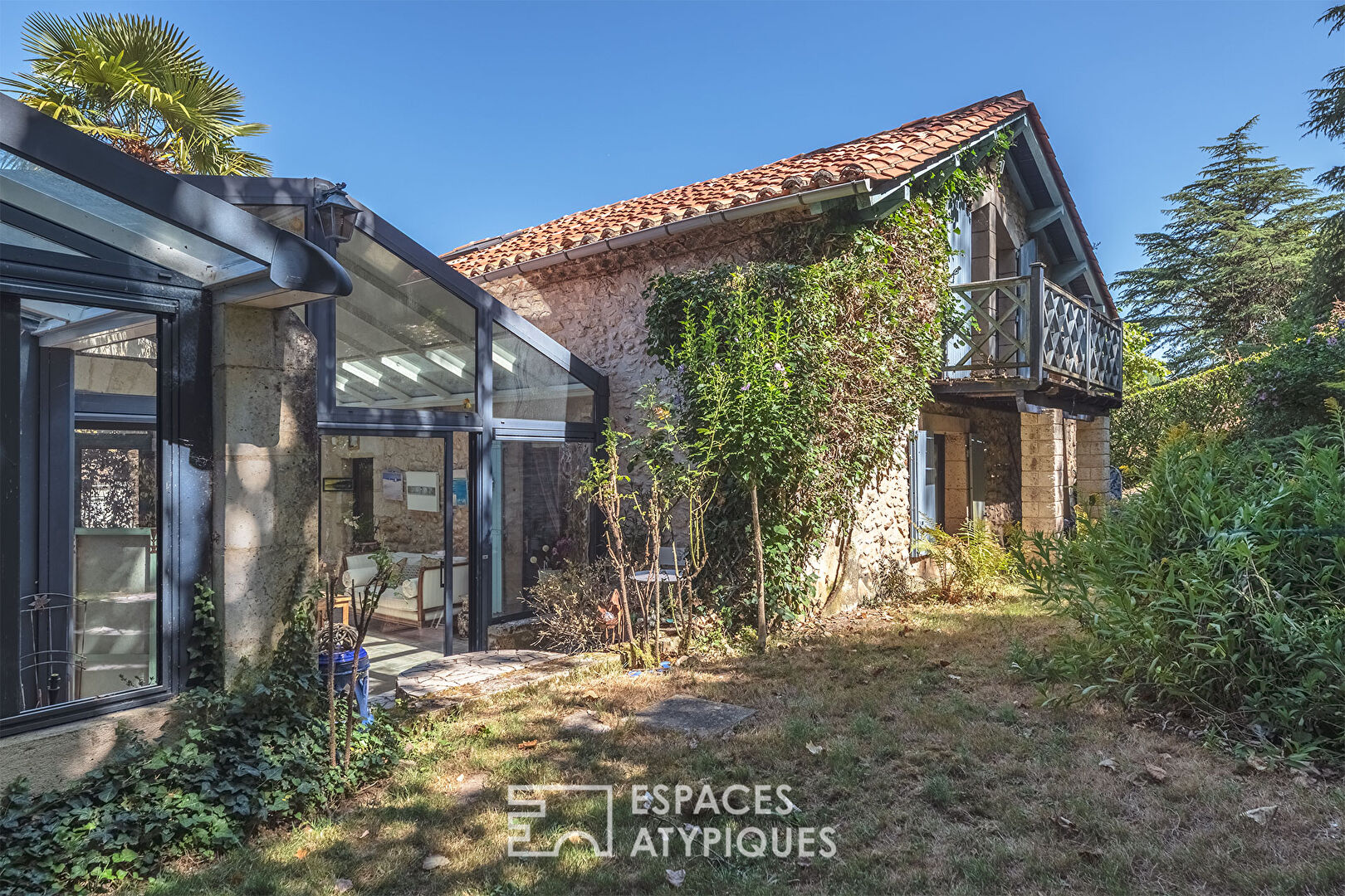 18th century stone family home near the center of Périgueux