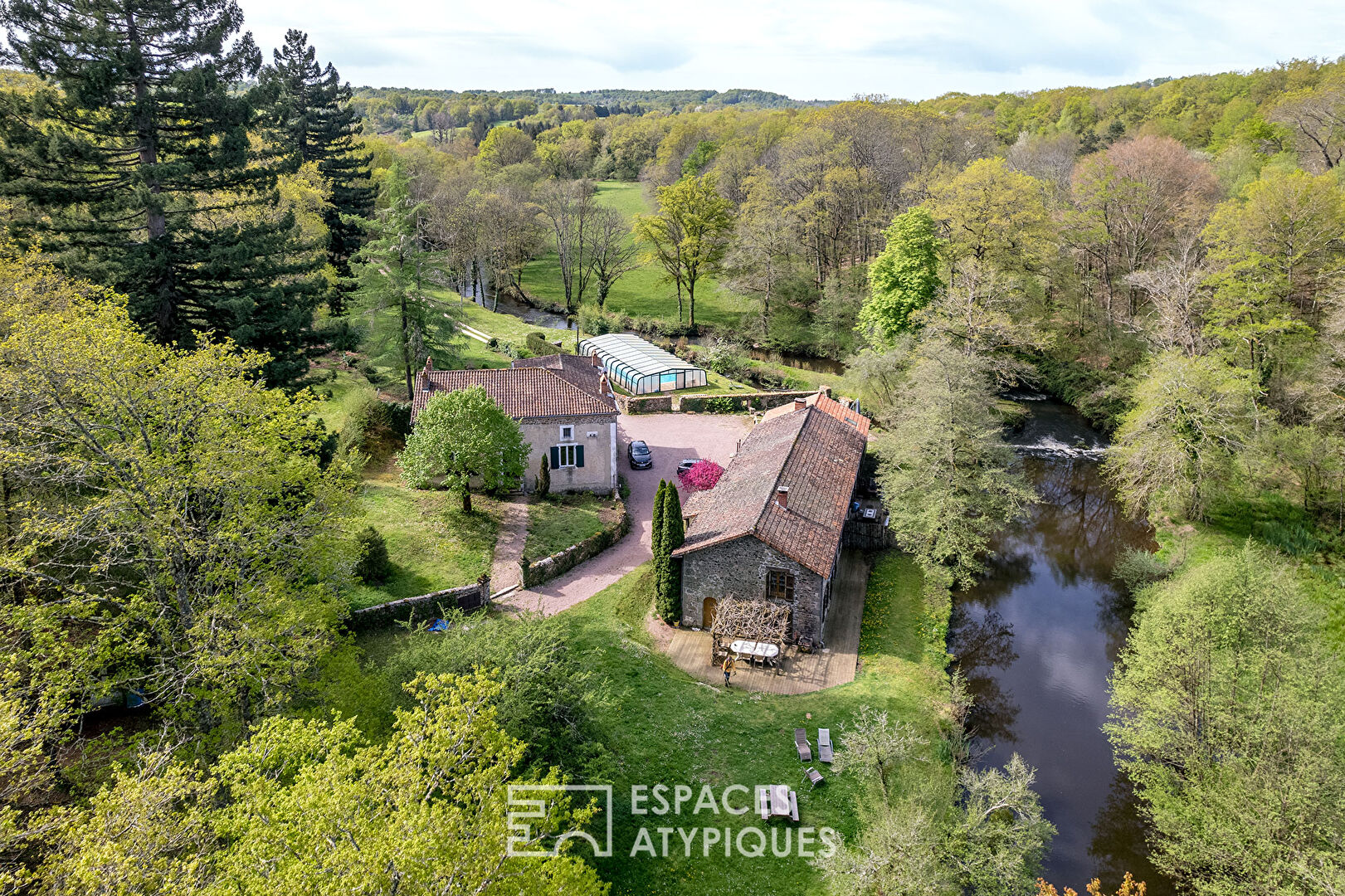 Charming residence on the banks of the Bandiat