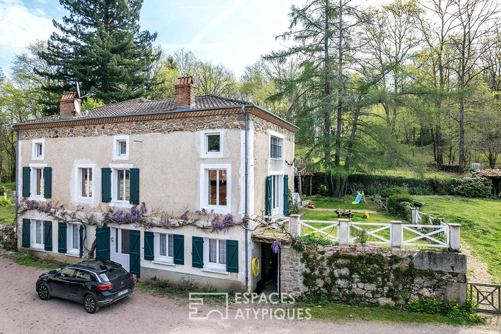 Charming residence on the banks of the Bandiat