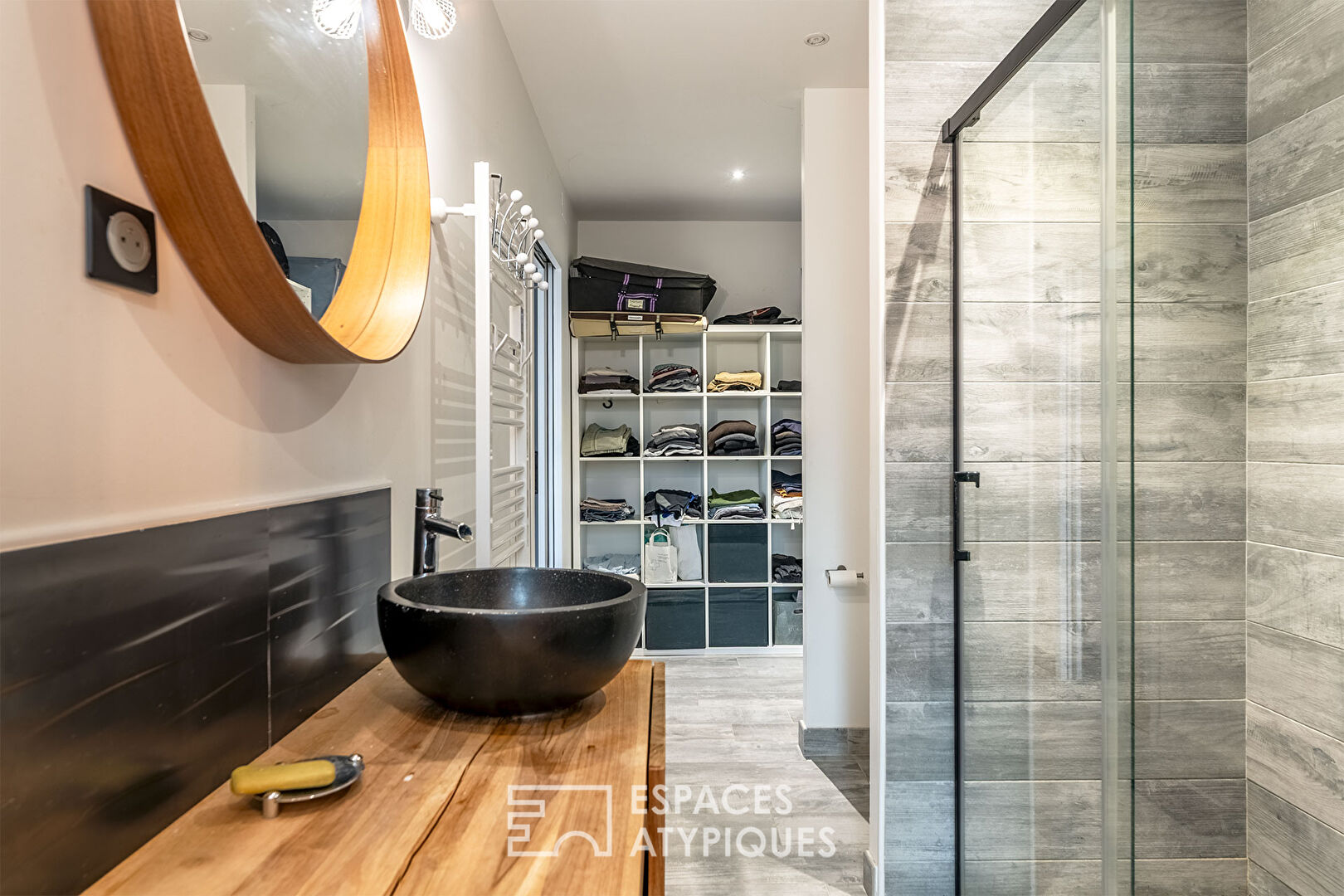 Villa contemporaine aux accents de villégiature