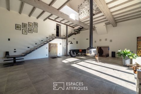 Ancien chai transformé en loft XXL à Bergerac