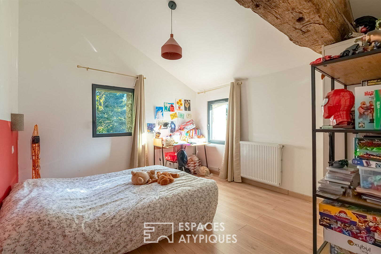 Old barn converted into a contemporary loft with independent gîte