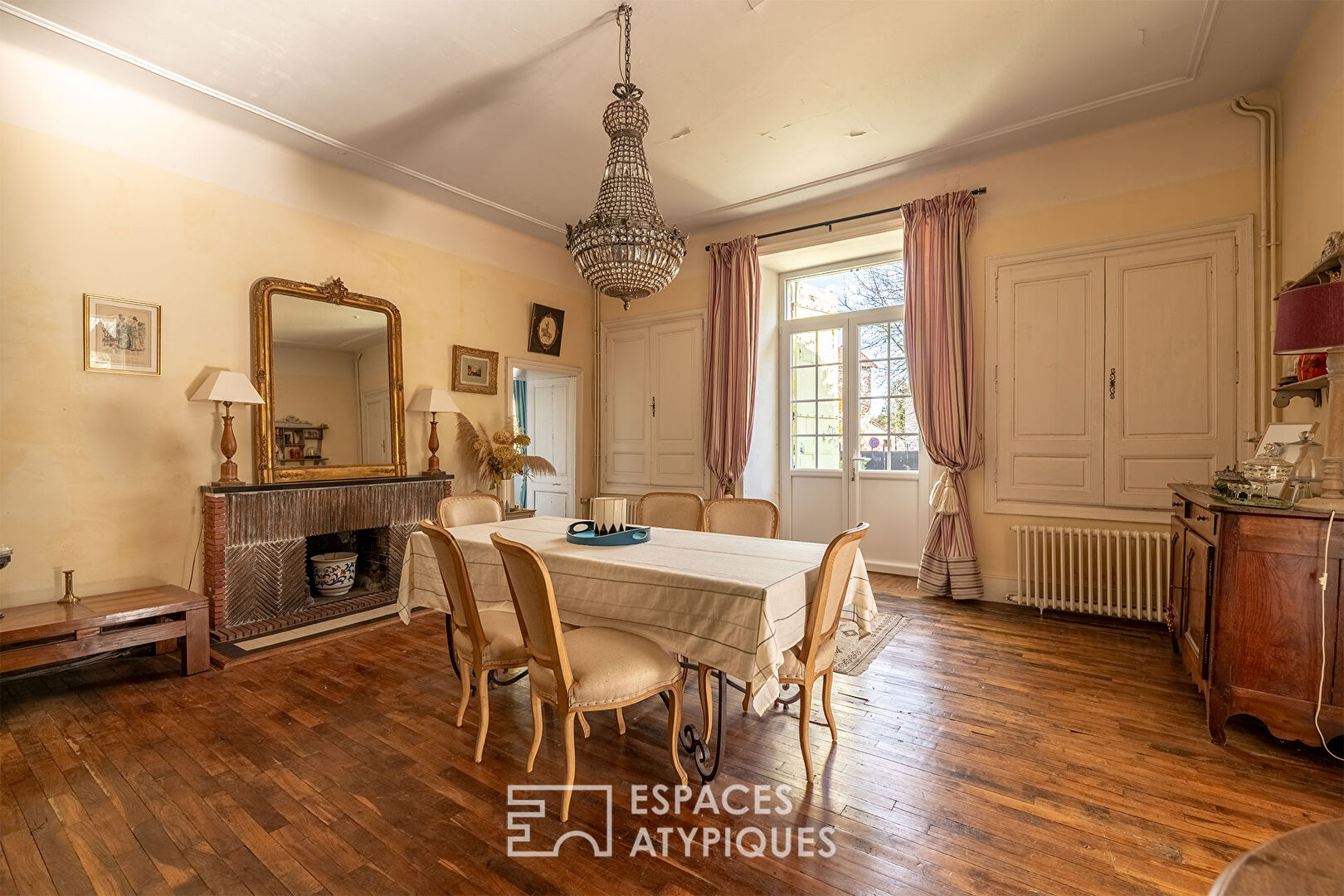 Maison de Maître du XVIIIe siècle à 20 minutes de Périgueux