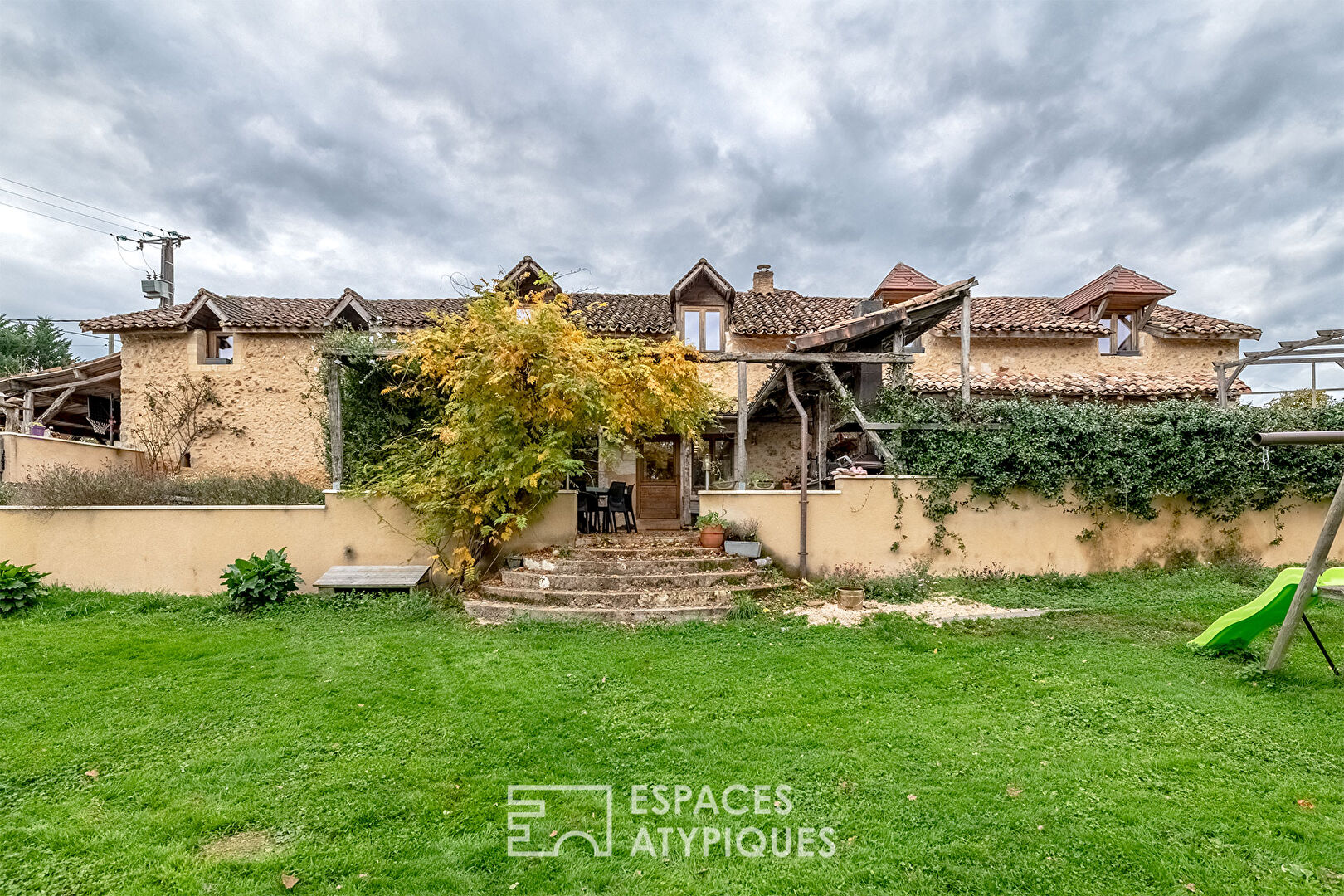 Ravissante maison de campagne et son sacré caractère