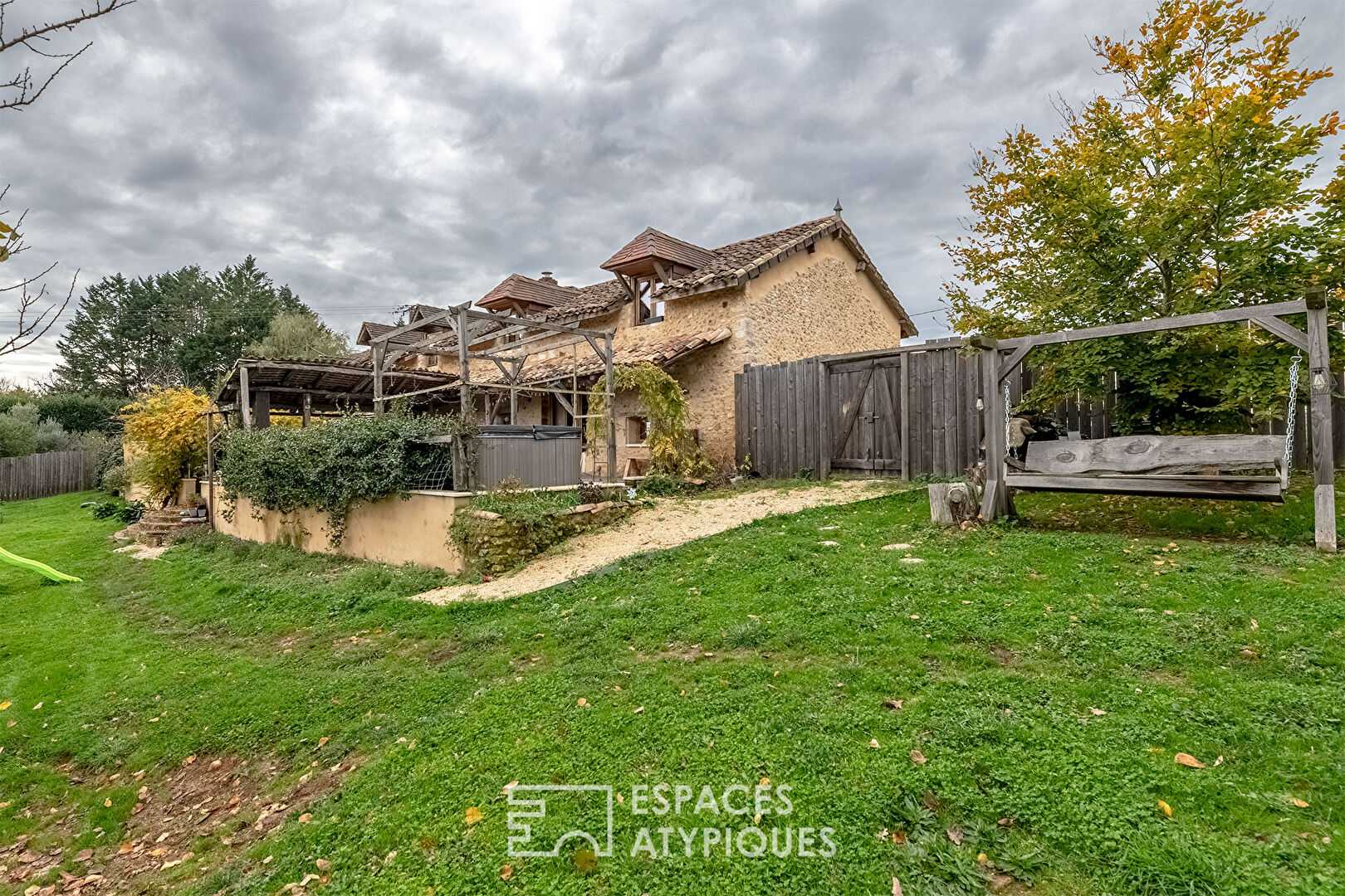 Ravissante maison de campagne et son sacré caractère