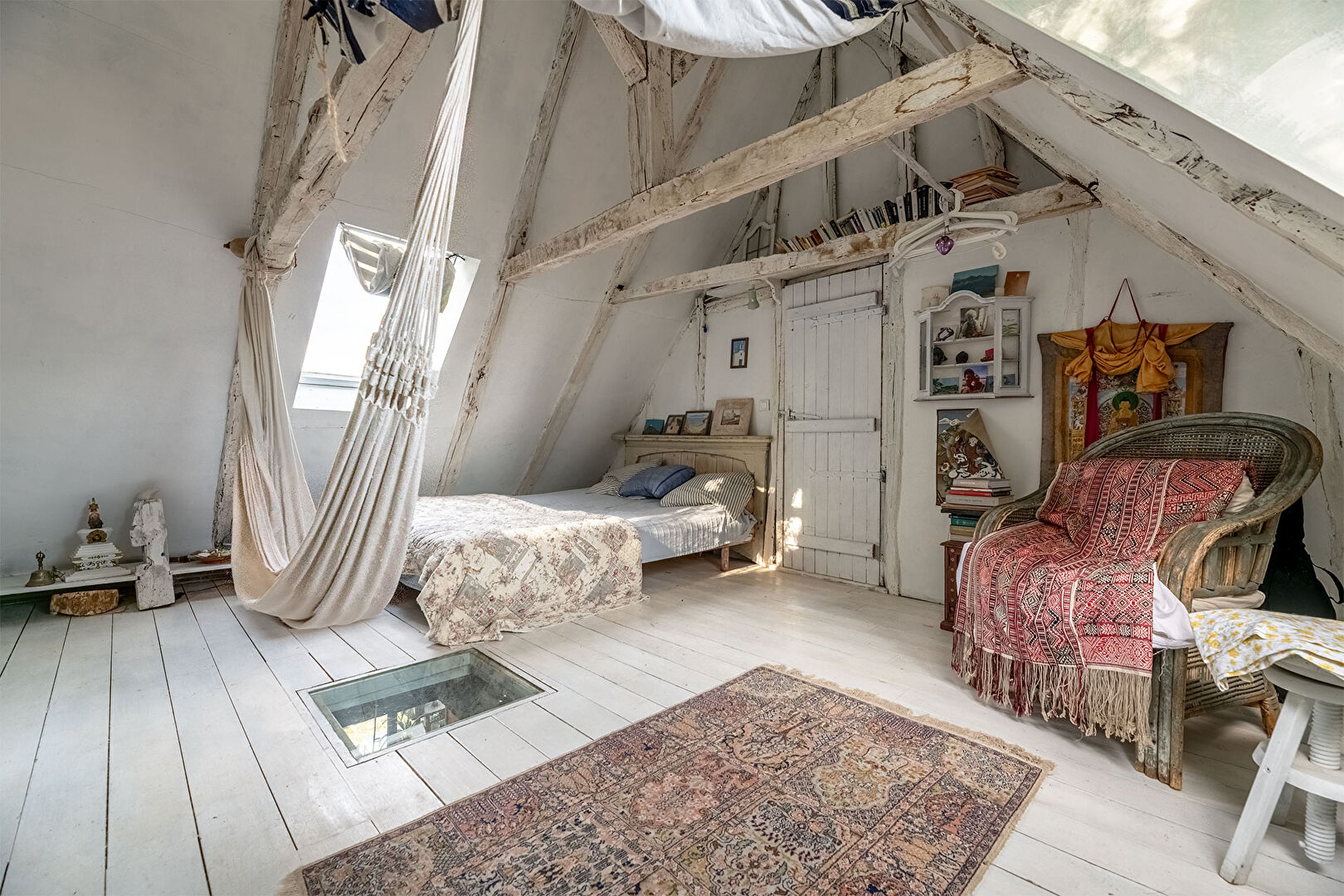 L’élégance d’un refuge au coeur du Périgord noir .