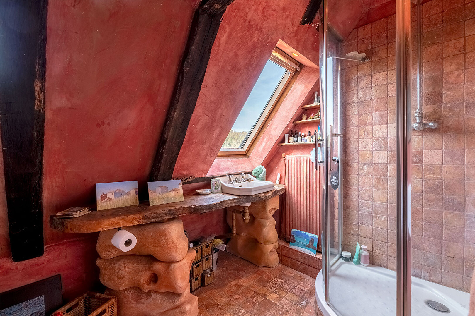 L’élégance d’un refuge au coeur du Périgord noir .