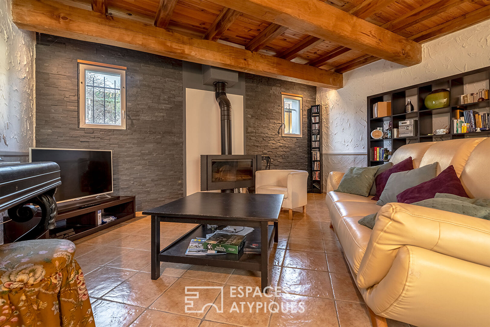 Plain-pied des années 2000 au goût du jour et ses bonnes surprises en Périgord Vert