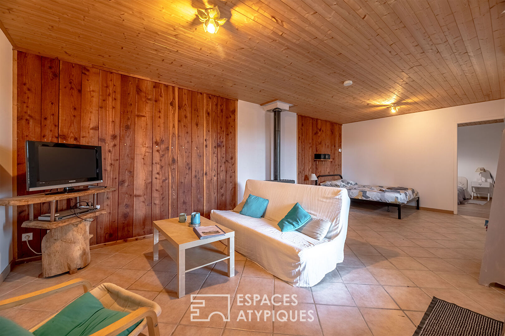 Plain-pied des années 2000 au goût du jour et ses bonnes surprises en Périgord Vert