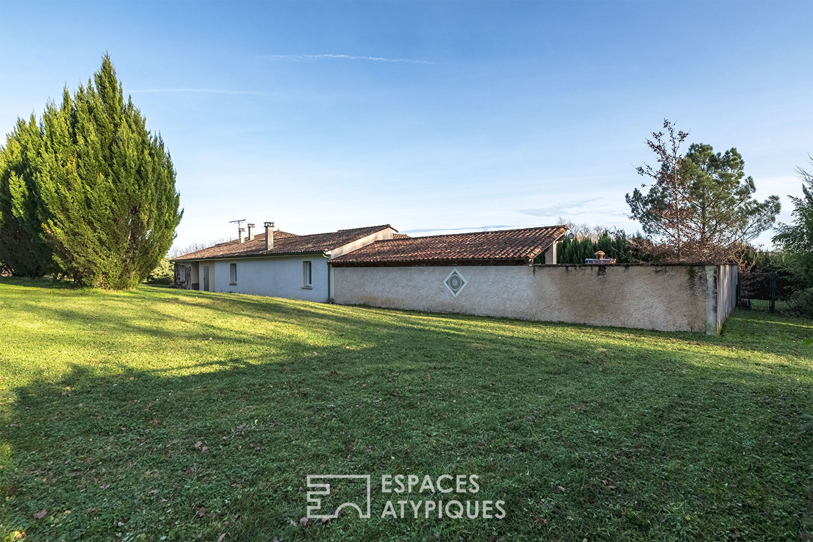 Plain-pied des années 2000 au goût du jour et ses bonnes surprises en Périgord Vert