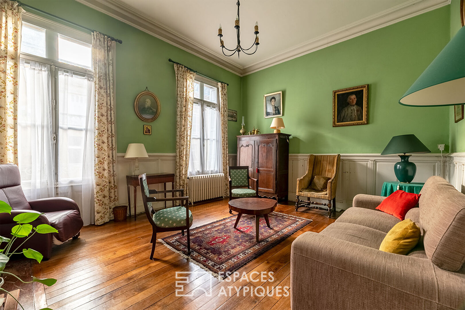 Maison Bourgeoise et sa petite soeur en coeur de ville