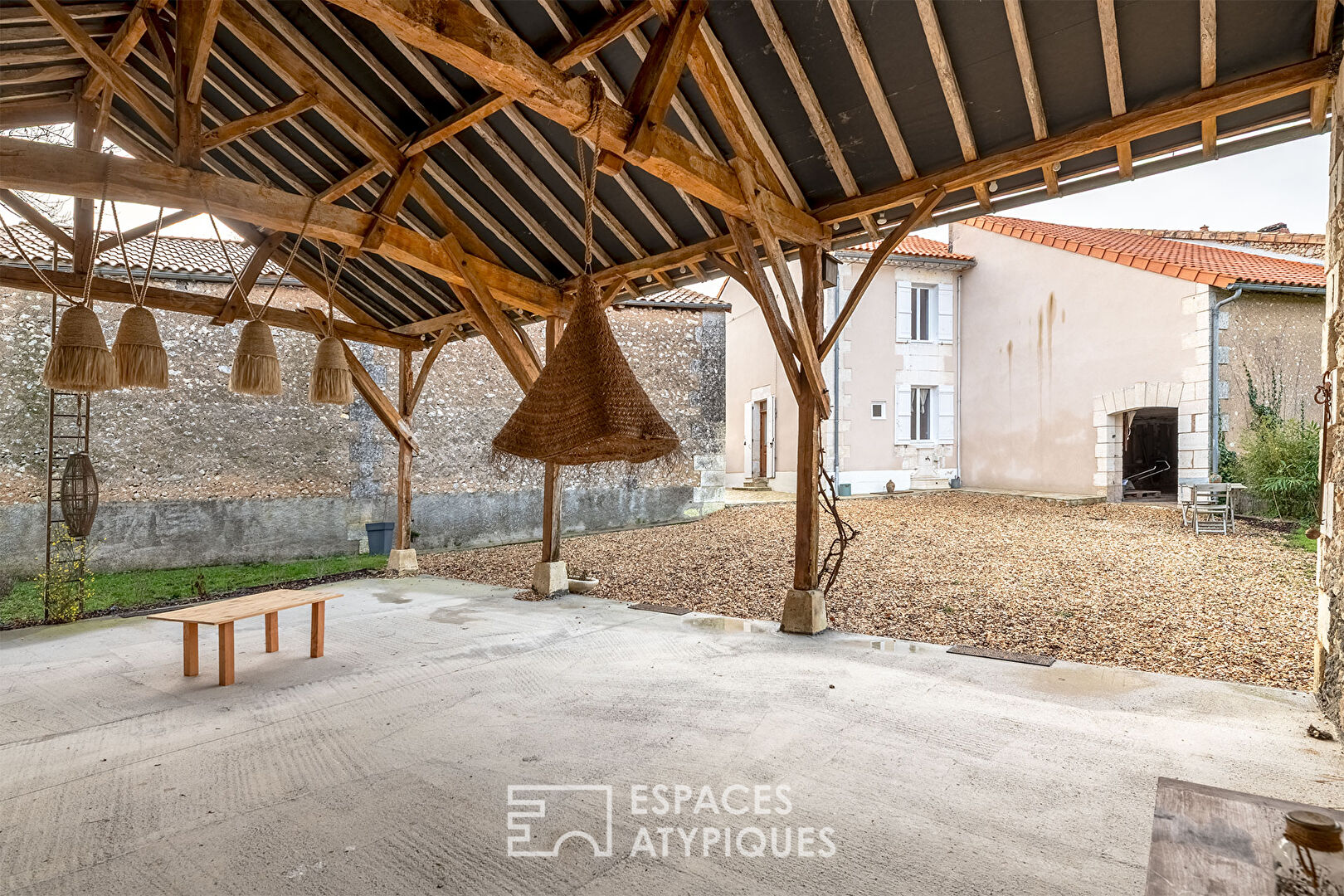 La maison idéale pour vivre à la campagne sans s&rsquo;éloigner de tout