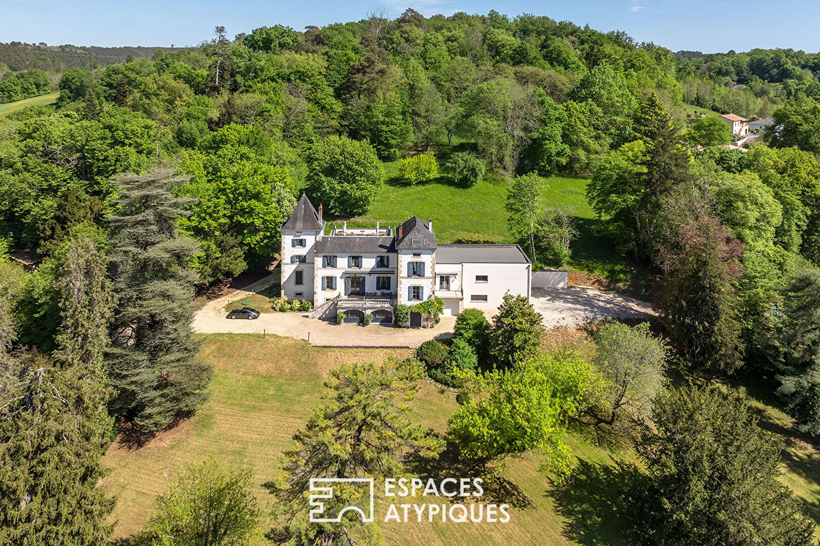 Maison de Maître et sa maison d&rsquo;amis proche de Périgueux.