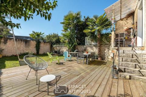 Maison de ville rénovée avec son jardin plein sud