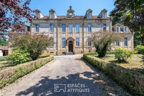 Ancien Orphelinat empreint de charme et réhaussé de grâce