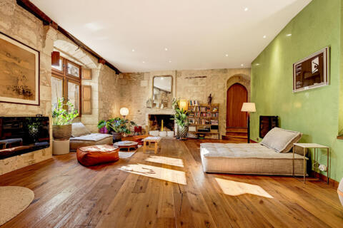 Bel appartement de caractère en plein centre historique
