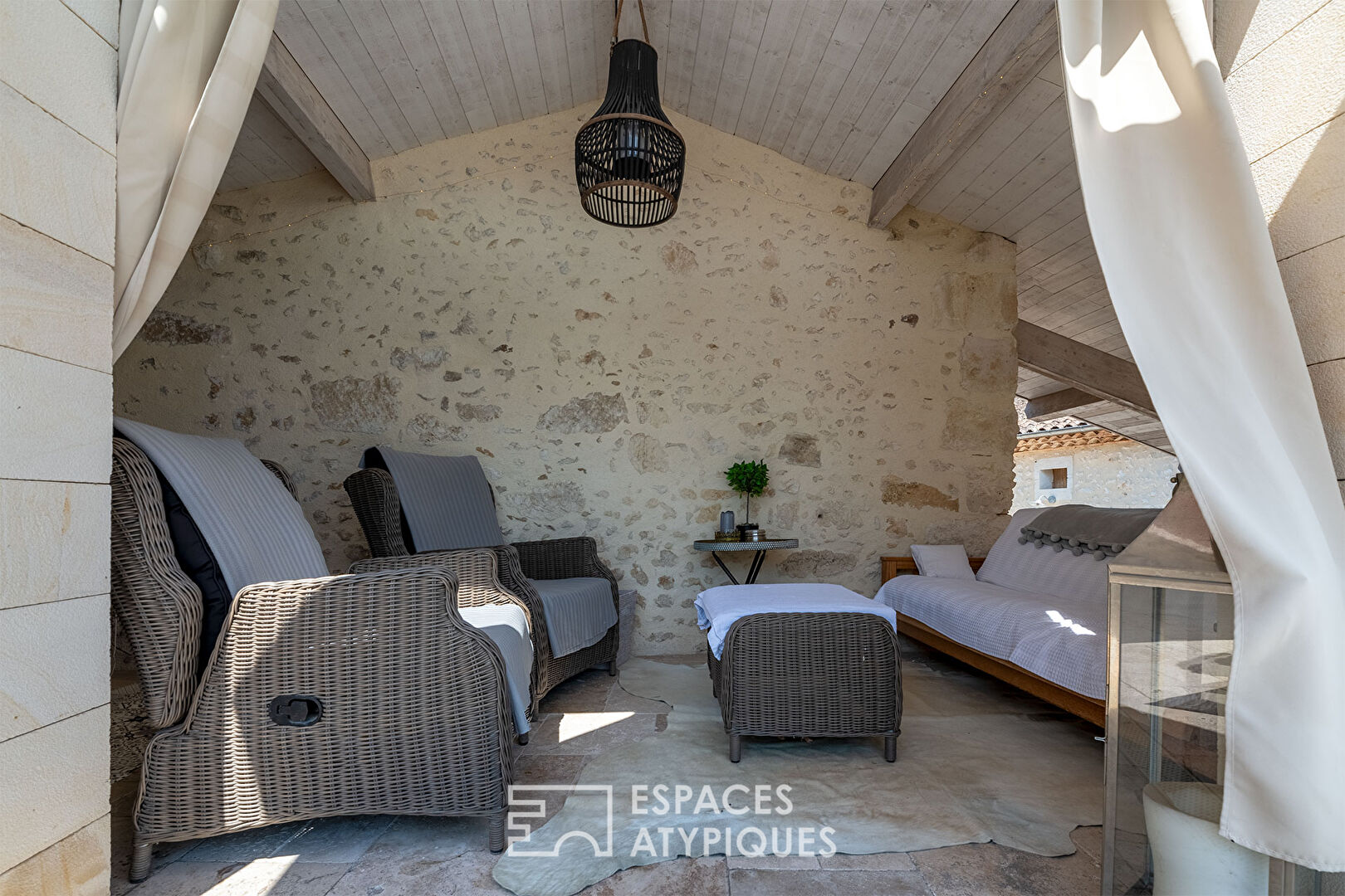 Charming stone house from the mid-17th century.