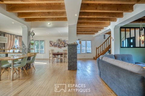 Maison aux volumes généreux en Périgord Noir