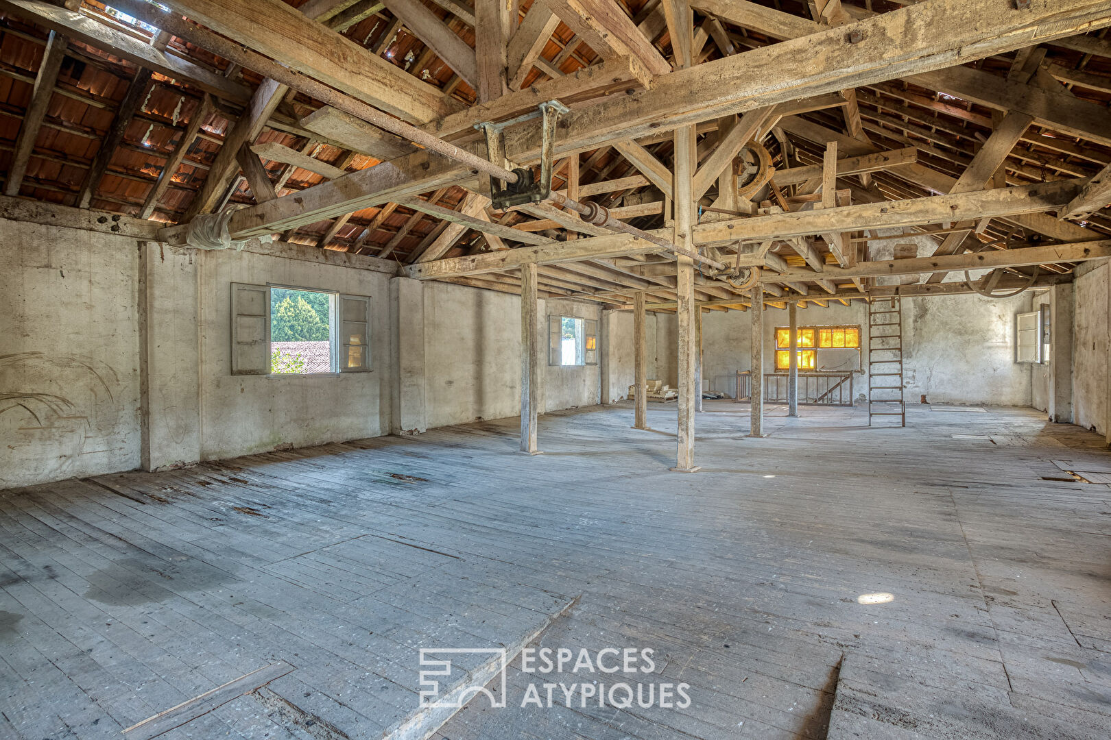 Maison aux volumes généreux en Périgord Noir