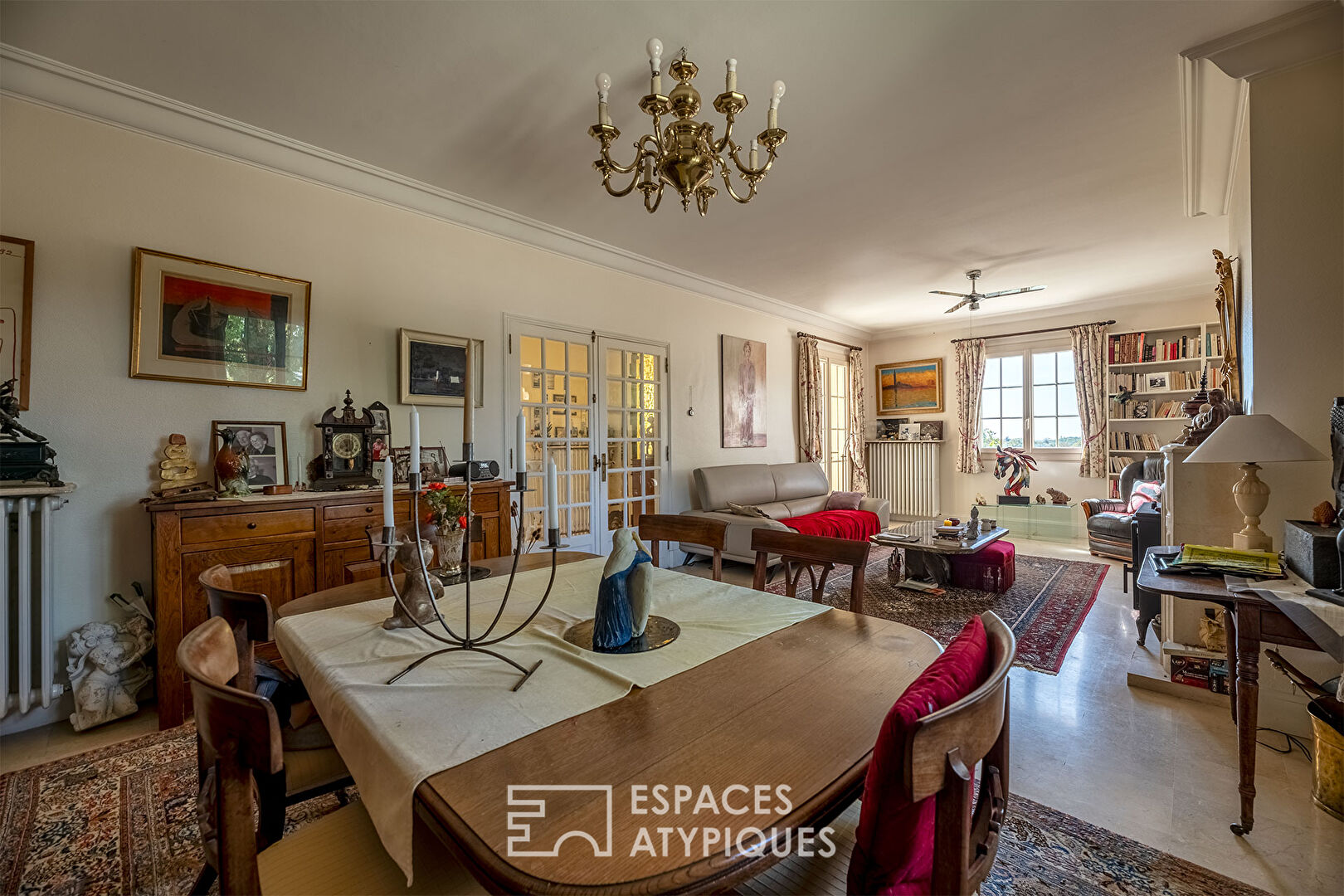 House with a view and its multiple annexes