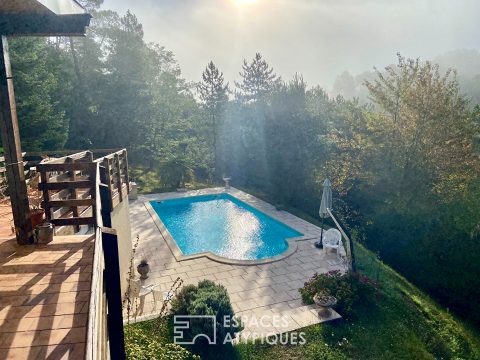 Architect-designed house in the heart of the forest and its breathtaking view