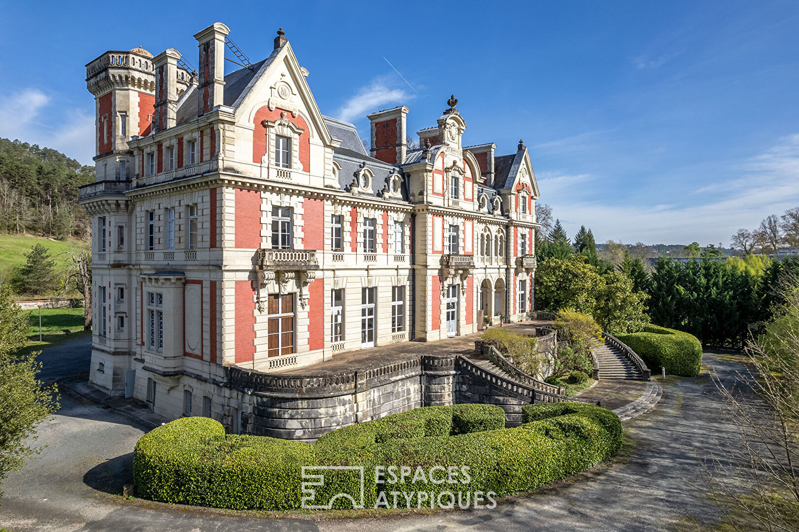 Appartement de standing en duplex au coeur du château