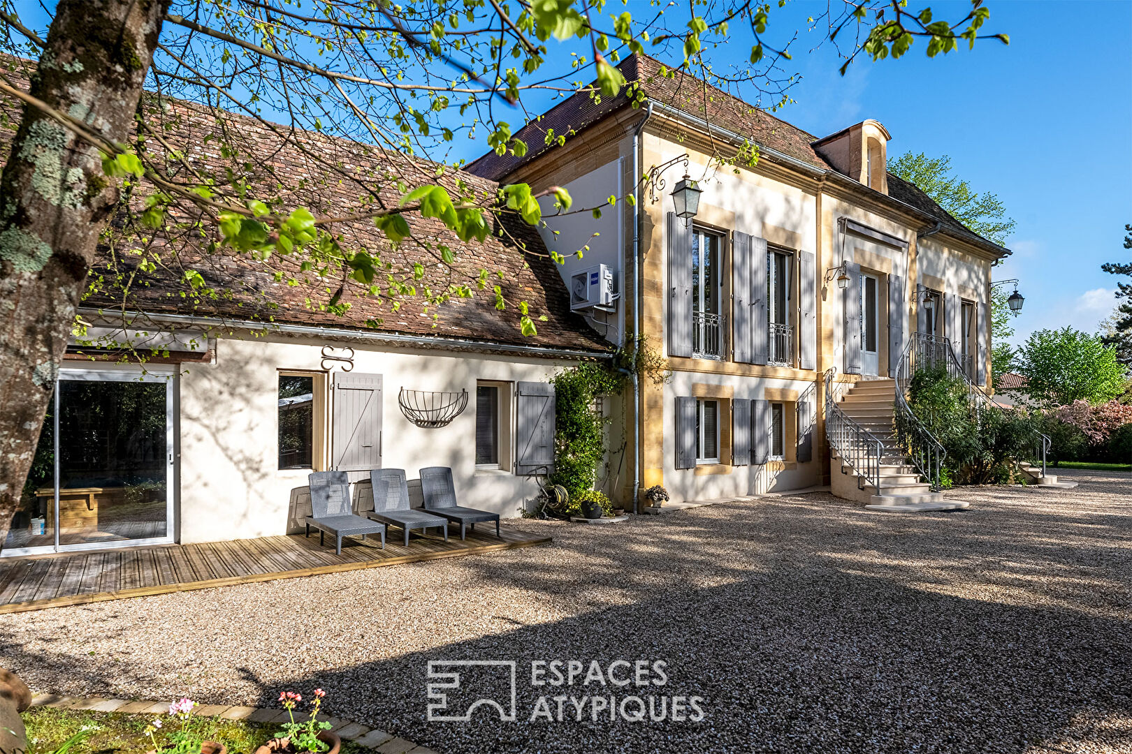 Maison de Maître rénovée aux portes du centre ville de Bergerac