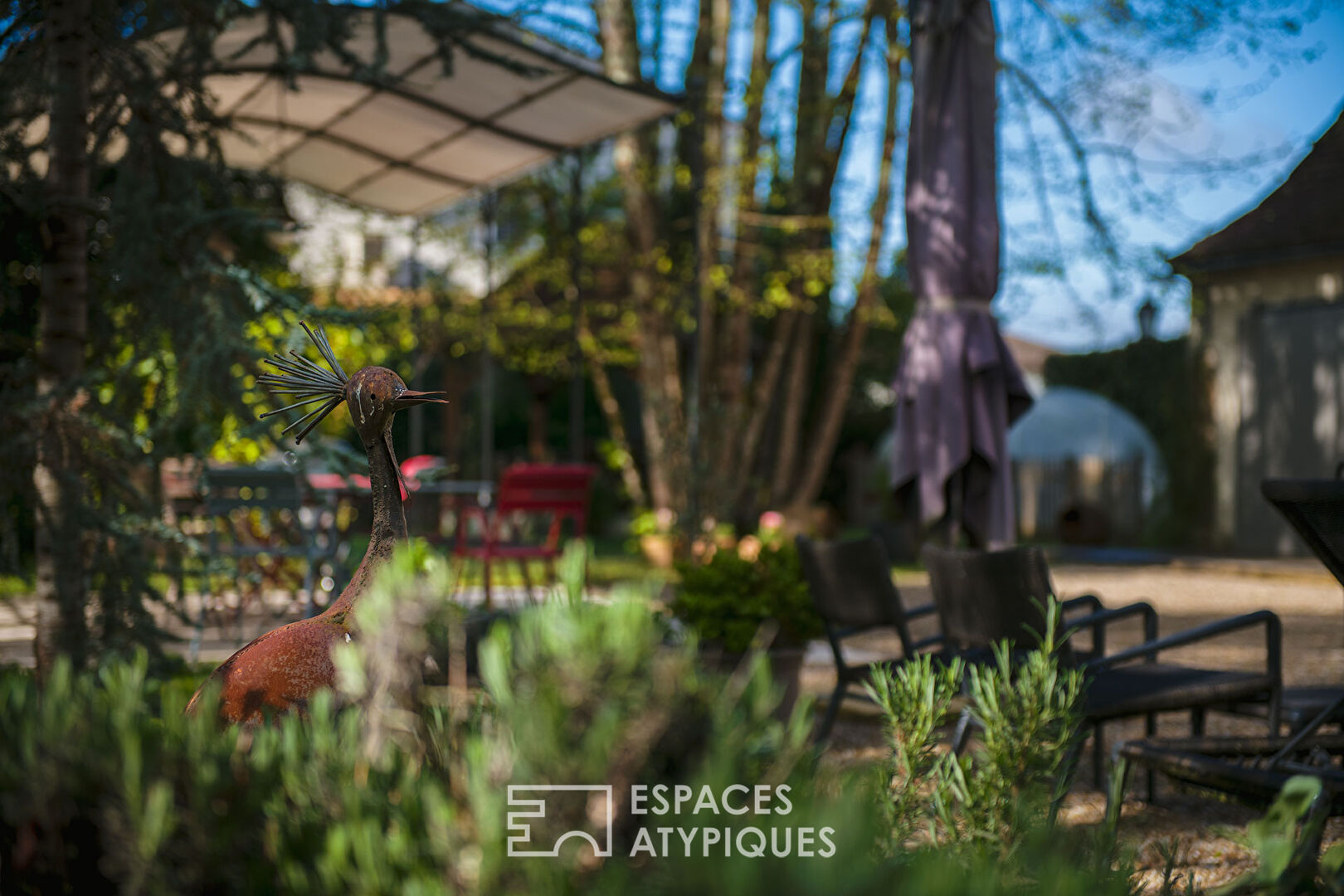 Renovated mansion at the gates of Bergerac town center