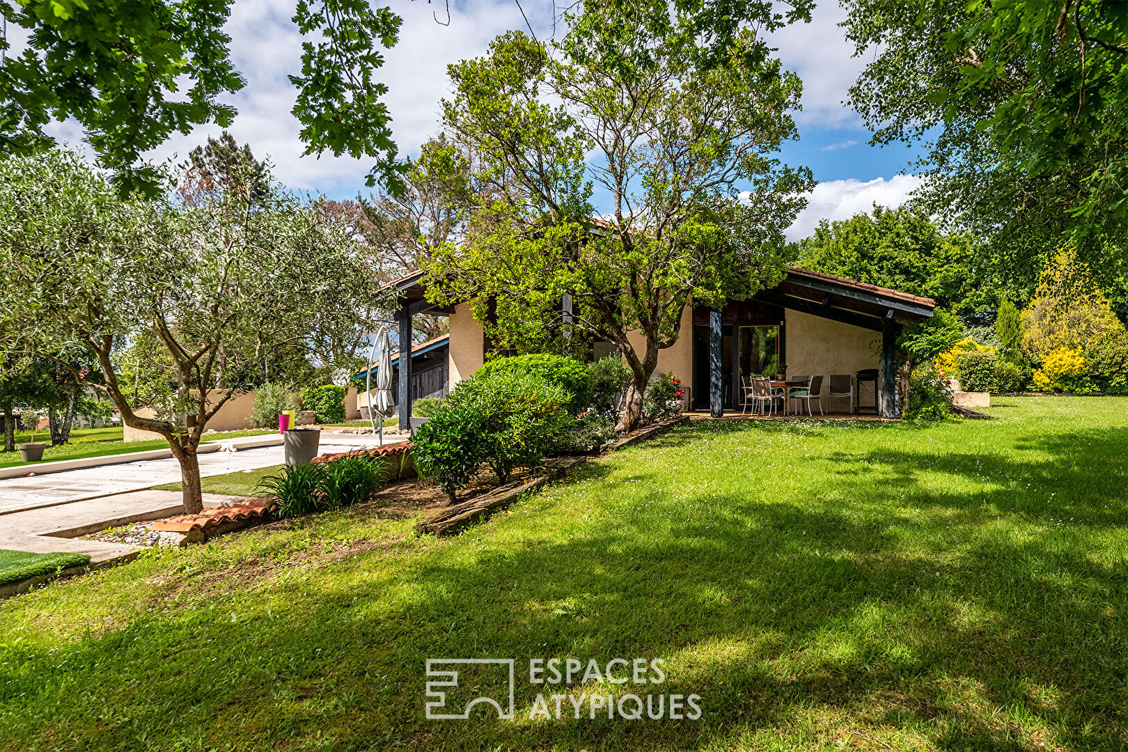 Maison d’architecte et son parc paysager