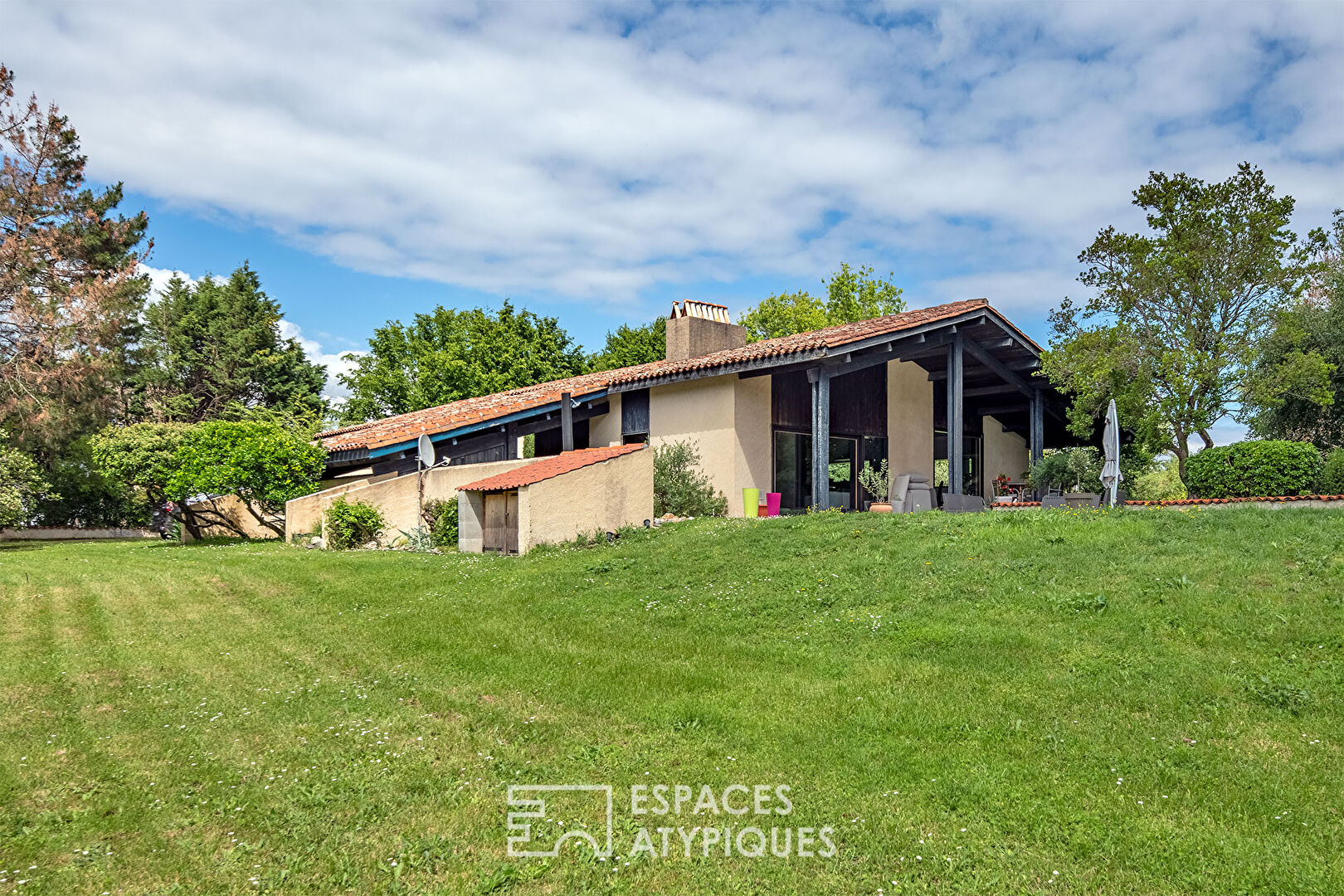 Maison d’architecte et son parc paysager